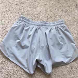Lululemon Hotty Hot shorts